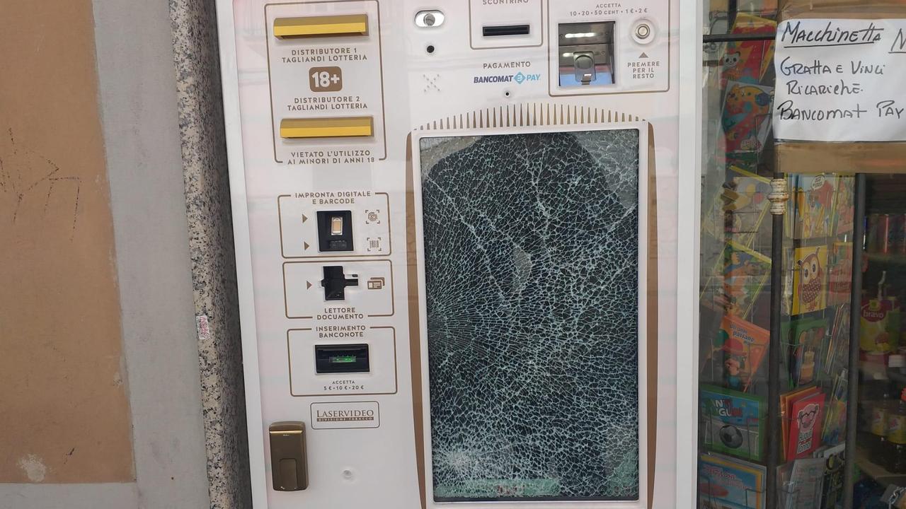 Il distrubutore danneggiato