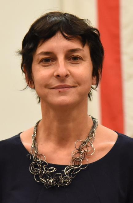 L’assessora Spinelli nelle zone “calde” «Potenzieremo le strutture sanitarie» 