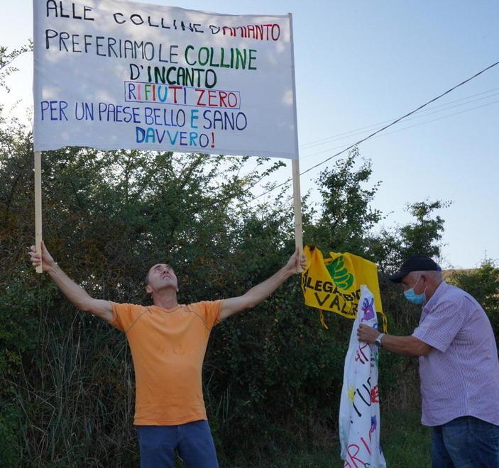Discarica, comitato al sindaco: «Aderisci al ricorso al Tar»