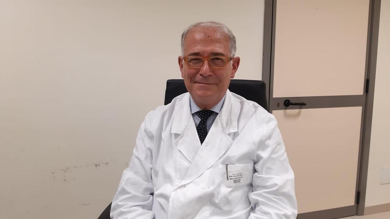 Sergio Babudieri, direttore di Malattie infettive a Sassari