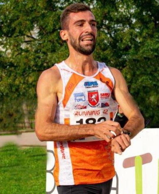 Lembo trionfa sul lago nella mezza maratona