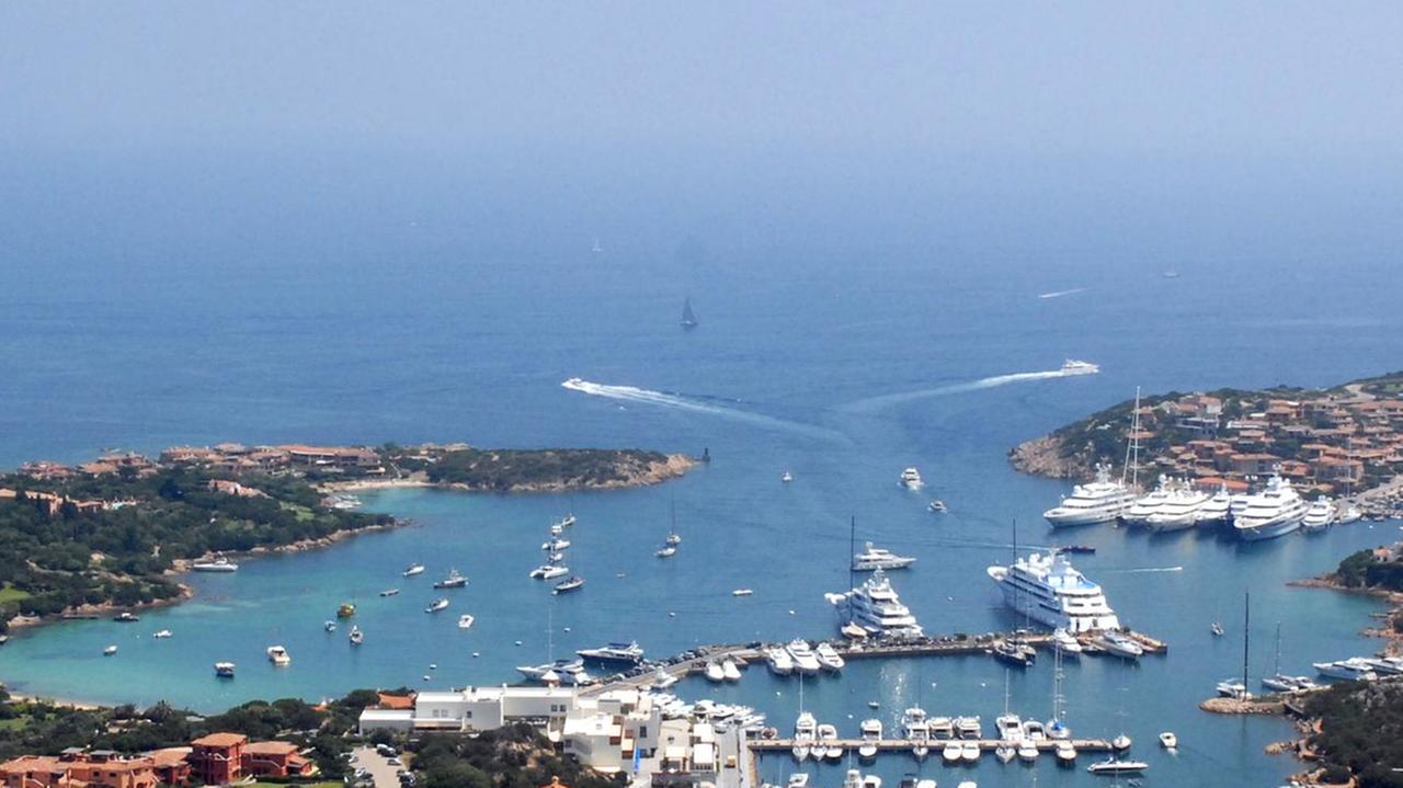«Più vaccini per tutelare l’industria delle vacanze»