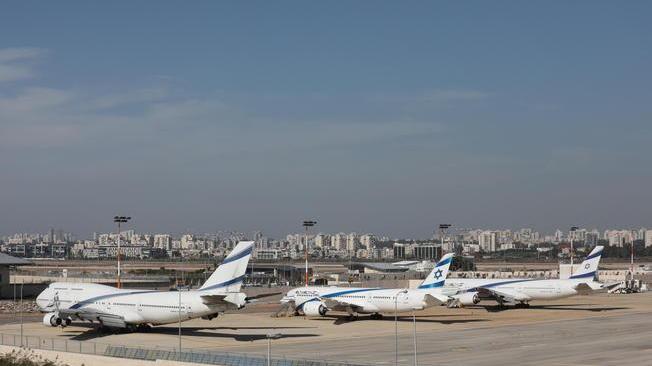 Israele: voli in arrivo scalo Ben Gurion indirizzati a sud