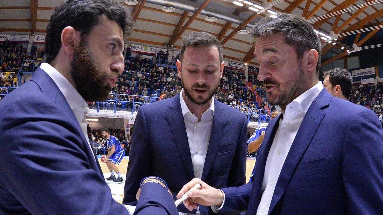 Basket, Dinamo in Laguna per fare il colpo