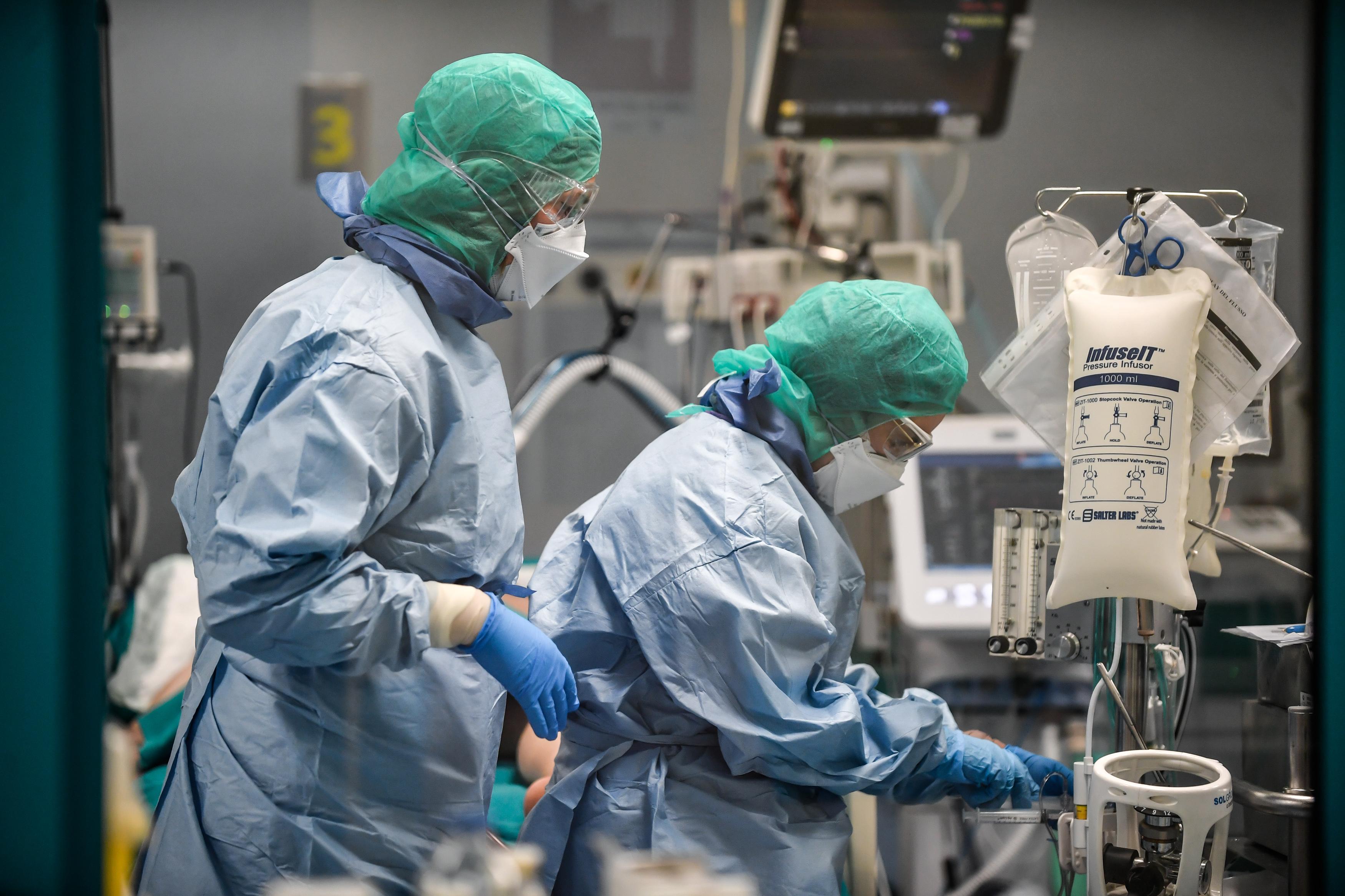 Coronavirus in Emilia Romagna: bollettino del 13 maggio. Sono 618 positivi e 18 morti. Nel Modenese 119 casi e 4 deceduti. Calano i ricoveri 