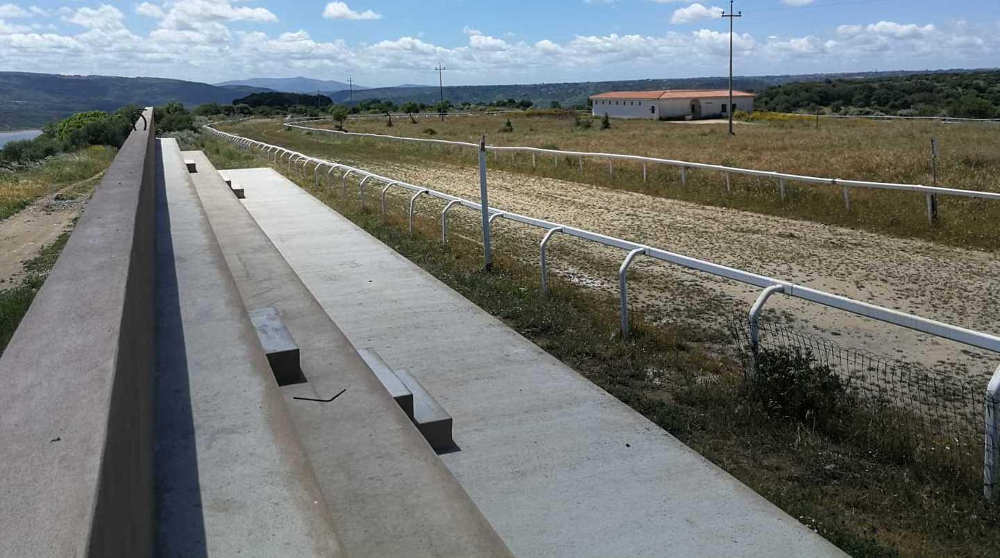 Il galoppatoio ora è di nuovo agibile 