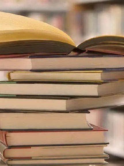 Maggio con i libri e con Dante, le iniziative della biblioteca