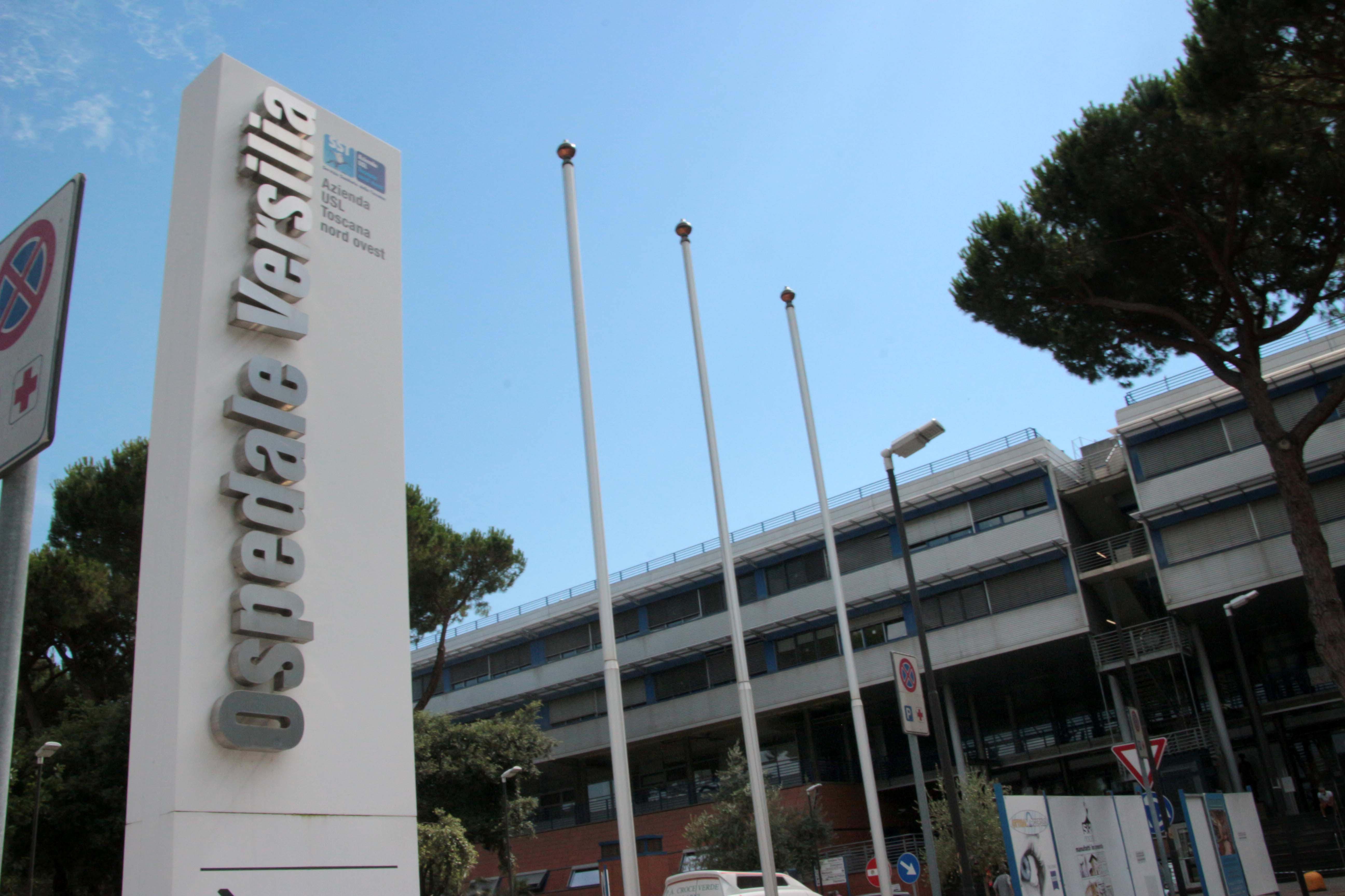 I medici del Versilia: è ora che anche qui venga aperto il reparto di Malattie infettive 