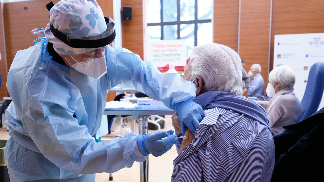 Covid, anche oggi 87 nuovi positivi ma nessuna persona deceduta