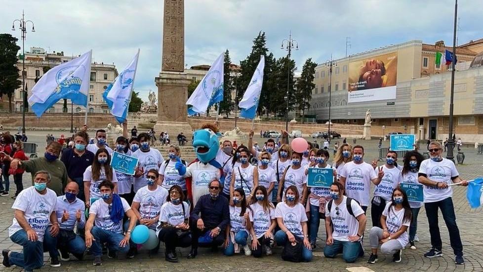 “Cavallino” a Roma per chiedere la riapertura