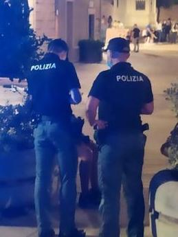Norme anticovid non rispettate, scattano le multe della polizia
