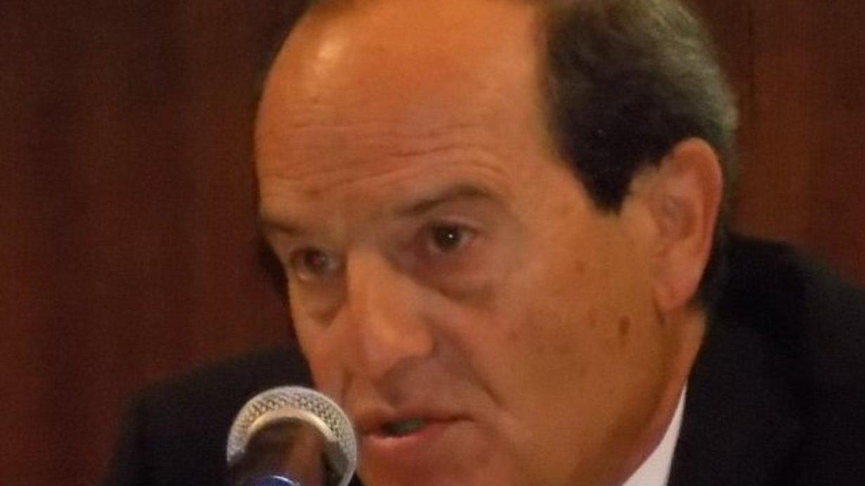 «Isola in ritardo, serve un cambio di passo»