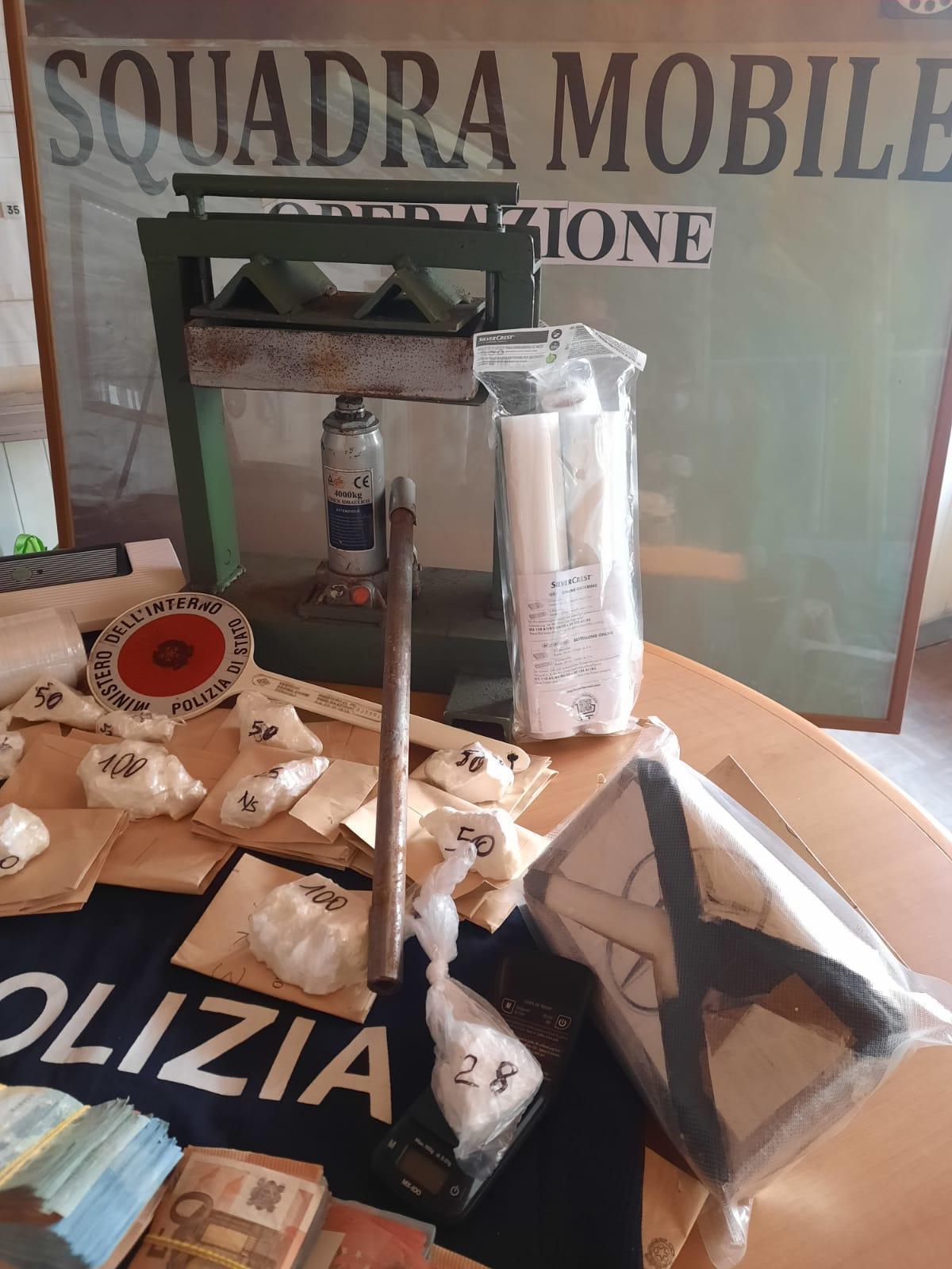 Il sequestro della Squadra mobile