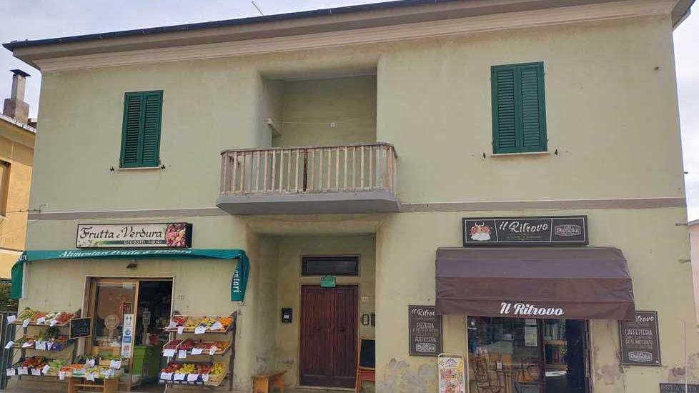Il Comune vende due appartamenti ereditati 10 anni fa
