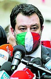 Il giudice di Catania scagiona Salvini Nessun processo per il caso Gregoretti 