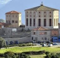 Vaccinati detenuti e agenti carcerari 