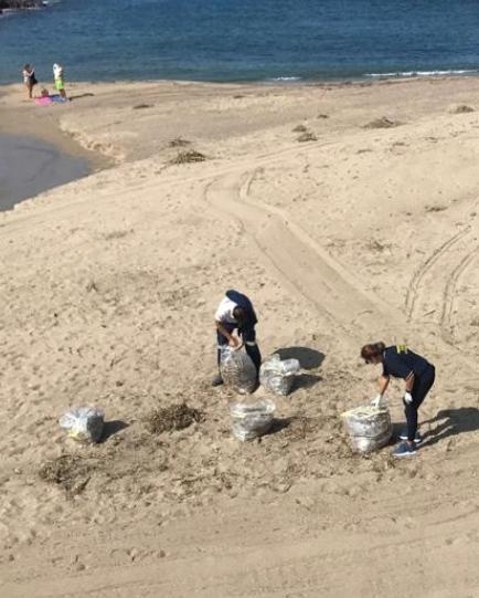 Spiagge pulite, Castelsardo aderisce alla giornata “Plastic free”