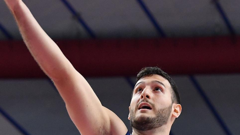 Burnell stavolta è presente Gentile sfiora la doppia-doppia