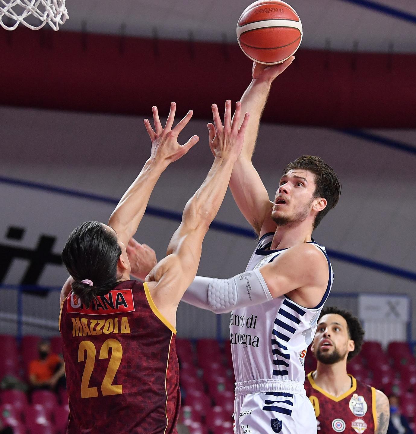 Per la Dinamo è un deja vu Venezia la dura e la vince 