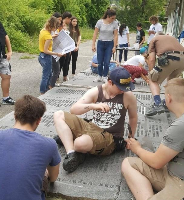 La memoria delle 500 vittime di Sant’Anna preservata grazie al lavoro degli studenti 