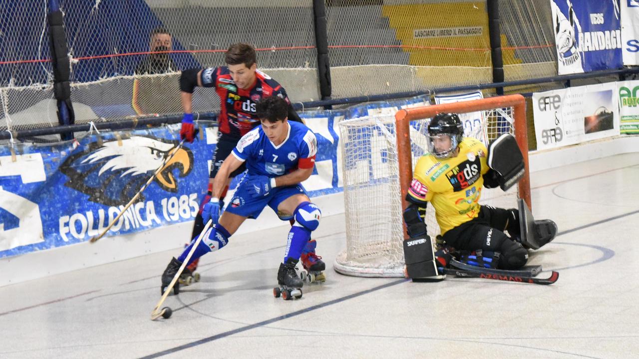 Federico Pagnini pressato da Ambrosio (foto Giorgio)