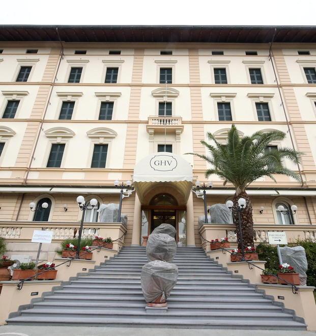 A giugno anche il Vittoria torna in scena con i big 