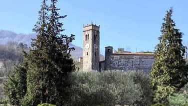 Gallicano, un ponte a funi sospese per collegare le due parti del paese