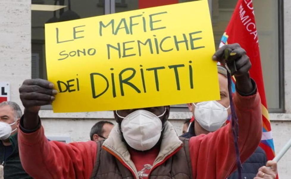 Libera attacca la politica e scende in piazza Manifestazione a Santa Croce il 29 maggio 