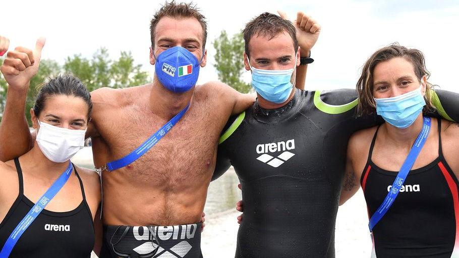 Greg Paltrinieri terzo oro e dedica: «Finalmente i bimbi in piscina»