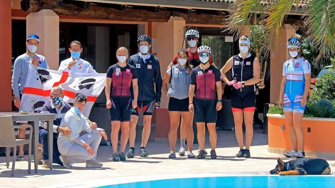 Le ragazze dello sci austriaco in vacanza-ritiro a Santa Teresa