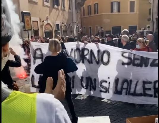 Ristoratori livornesi, appello al sindaco Salvetti: «C’è quell’avanzo di bilancio...» 