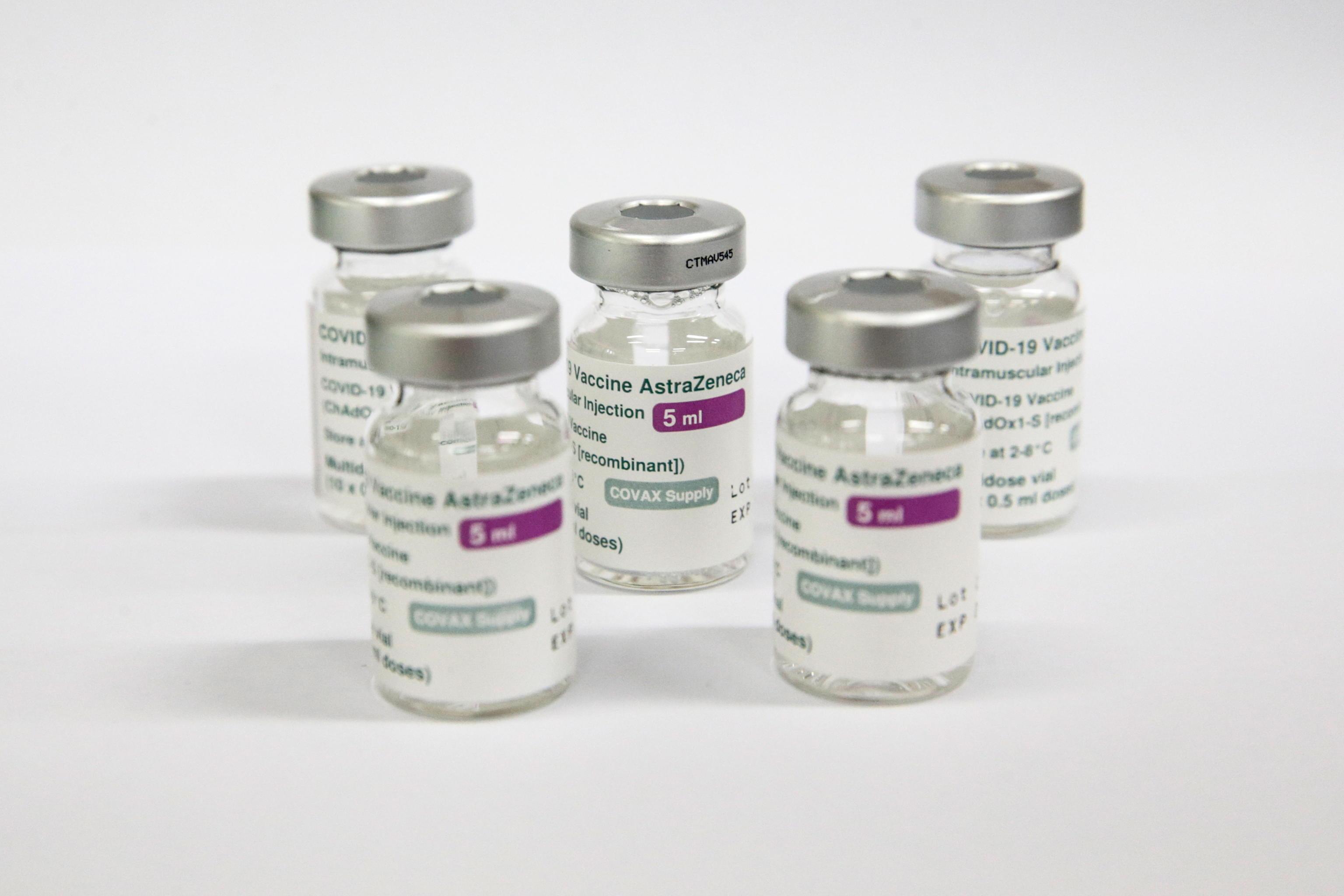 Vaccini, in Sardegna le farmacie pronte a somministrare le dosi