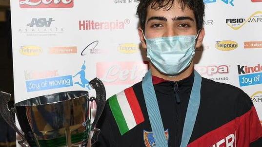Tommaso Martini campione d'Italia Under 20 di fioretto