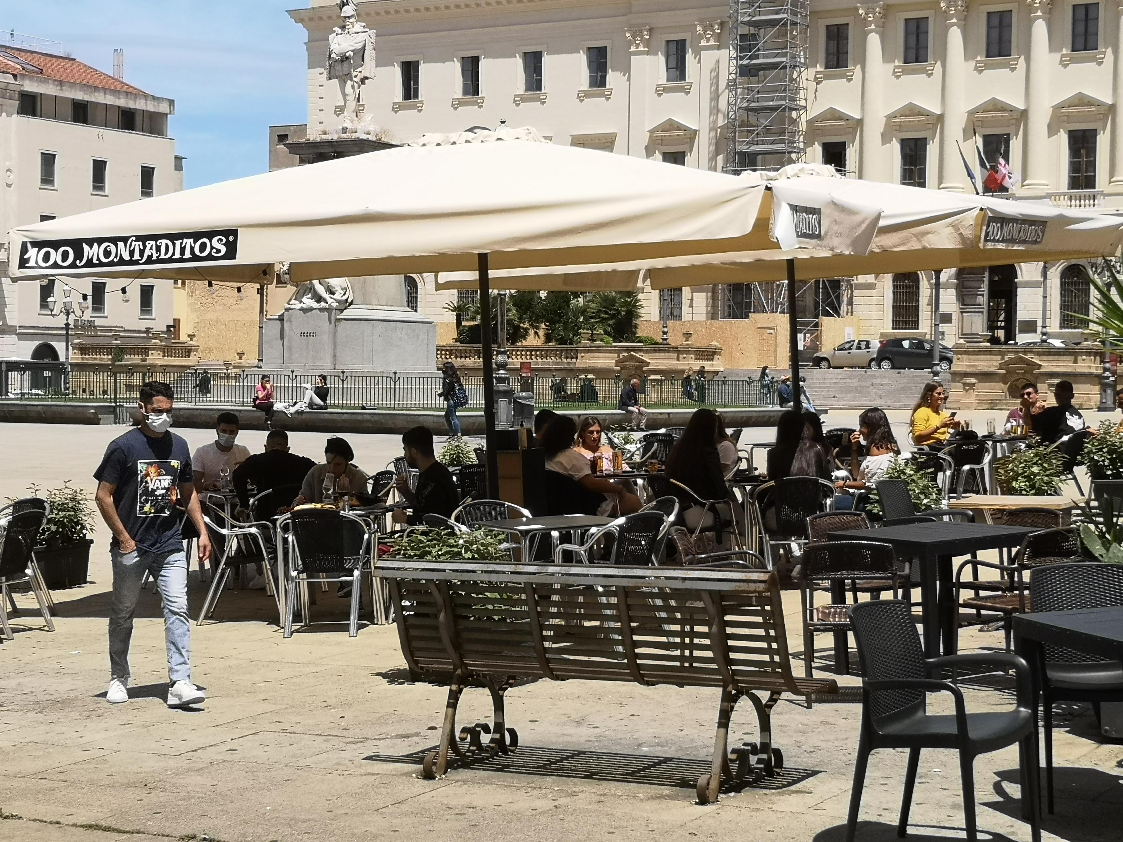 Coronavirus, la Sardegna ci riprova: zona bianca da giugno