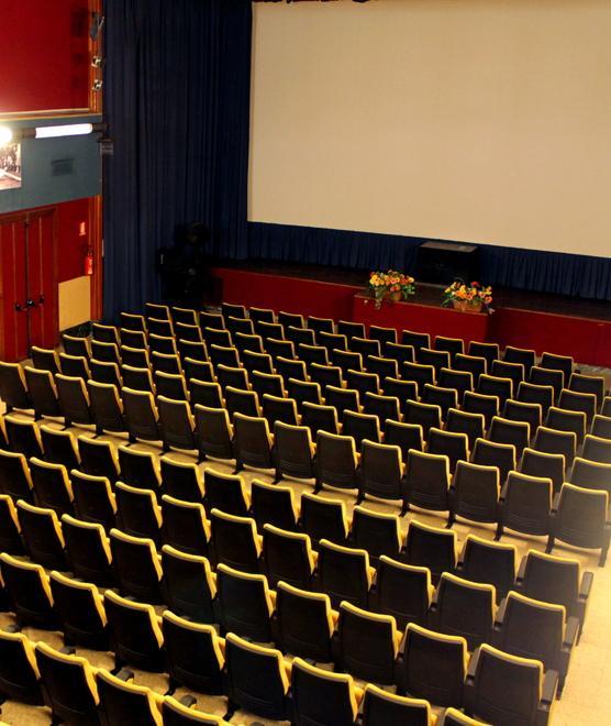 Il Roma pronto a riaprire ridotti i posti in platea 