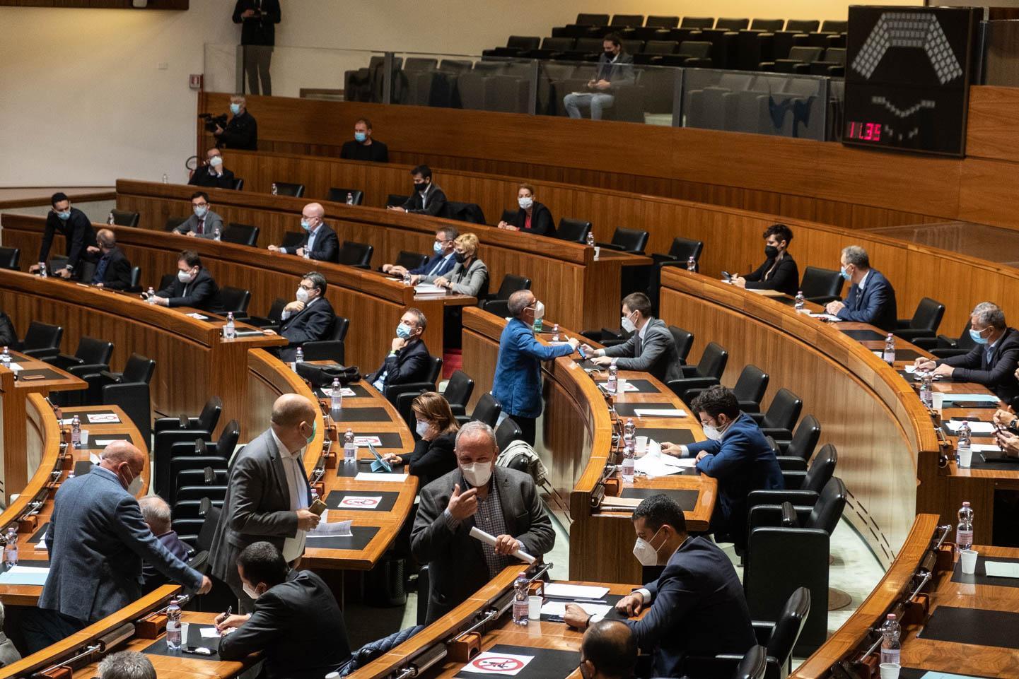 Il governo verso l'impugnazione della riforma degli enti locali della Sardegna