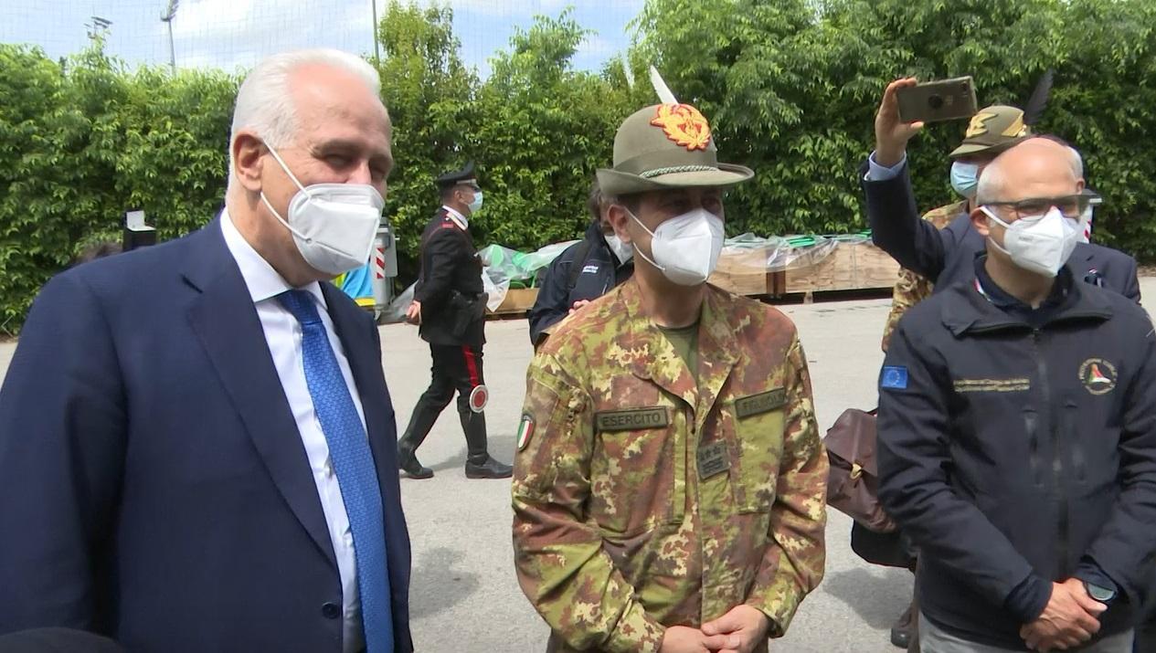 Vaccini, Figliuolo: "Toscana partita male, ora tra le regioni top. Regolare le ferie sulla base dei richiami" - Video 
