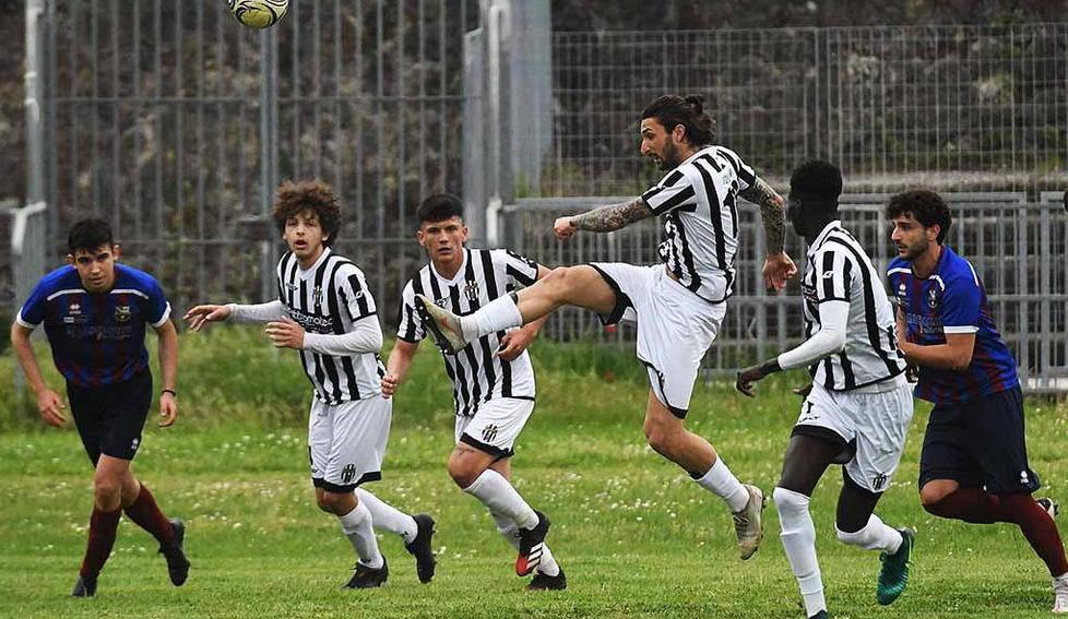 La Massese insegue la vetta e a fare la differenza nel finale potrebbe essere il tifo