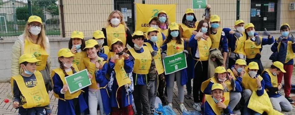 I bambini della primaria aiutano l’ambiente
