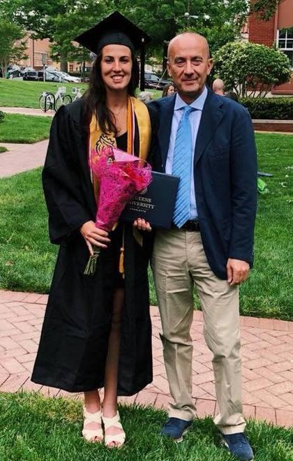Alberto Nassi, 61 anni, con la figlia Carlotta il giorno della laurea negli Stati Uniti (FOTO CONCESSA DALLA FAMIGLIA)