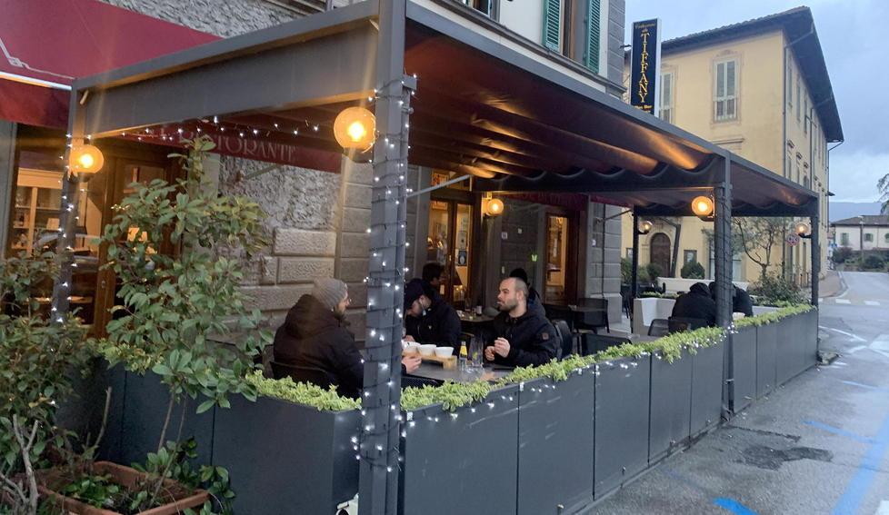 Monsummano, un aiuto al commercio: più spazio all’aperto senza suolo pubblico 