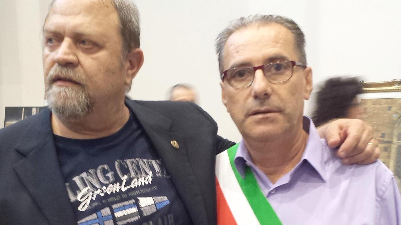 Scuffi insieme al sindaco Marco Mazzanti