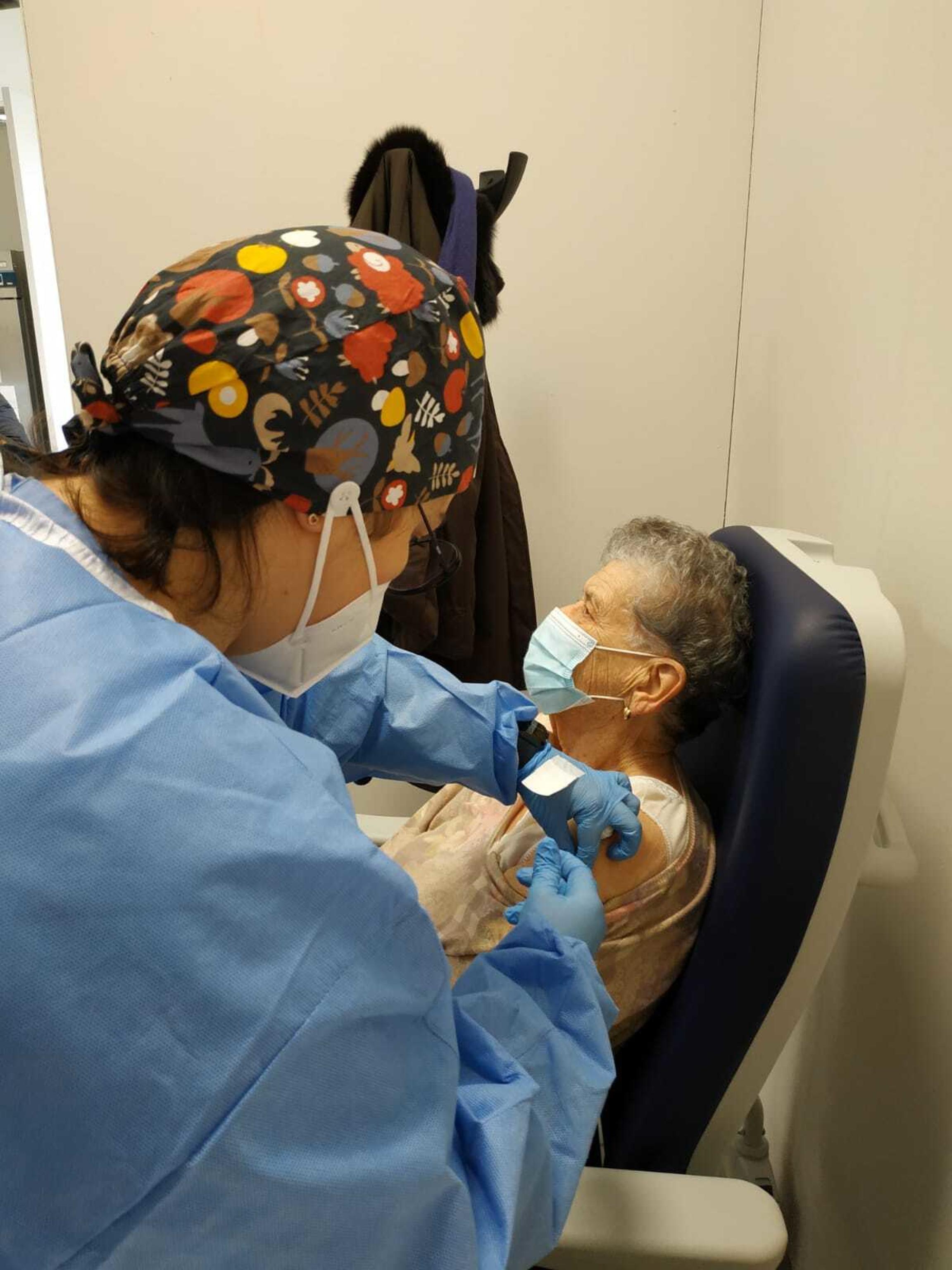 Vaccini, isole covid free: al via la campagna a Carloforte