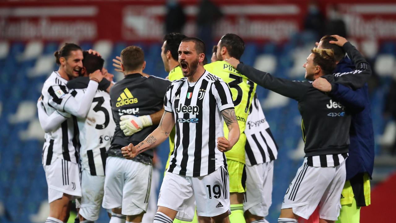 La gioia degli juventini al fischio finale della partita