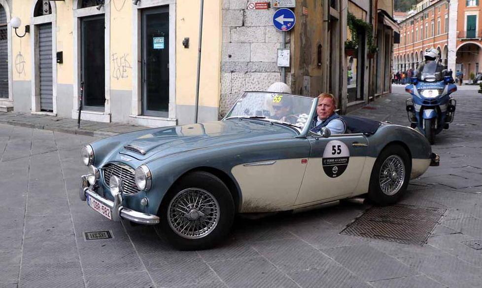 Tornano a Fivizzano le auto d’epoca di Terra di Canossa