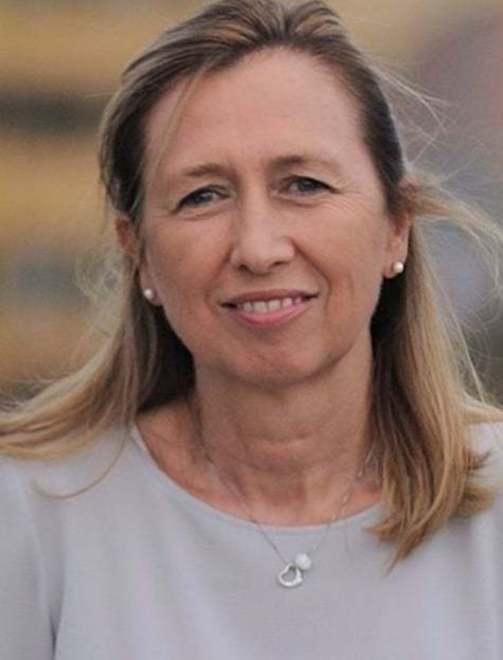 Noferi (M5S): «Degrado, si dimetta il direttore»