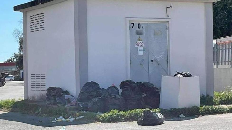 Abbandono dei rifiuti, caccia agli incivili con altre 14 telecamere