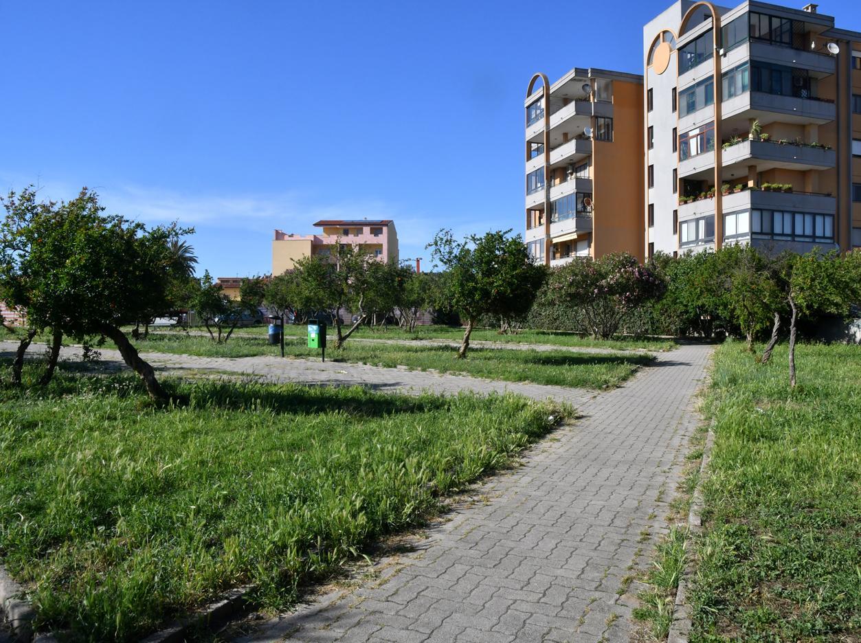 Il giardino dimenticato e le proteste 