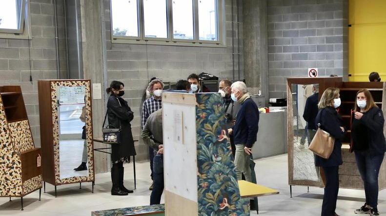 Dai giocattoli ai mobili nello spazio del dono non si butta via niente con il riuso creativo