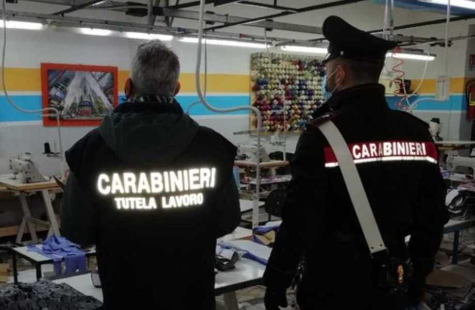 Confezionisti arrestati per sfruttamento patteggiano la pena
